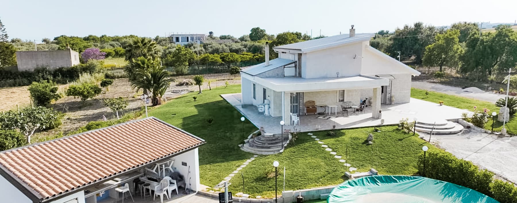 Casa indipendente a Ispica con piscina e ampio giardino