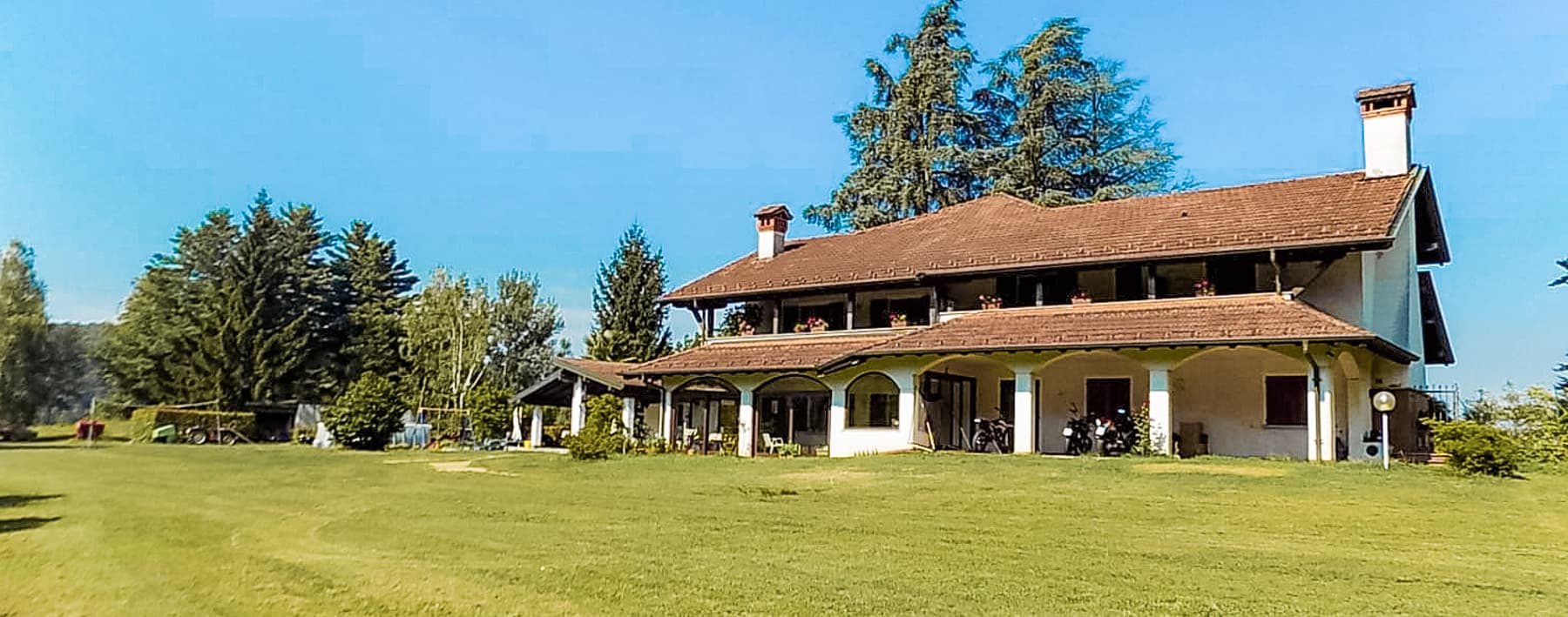 Casale panoramico ad Arona, Lago Maggiore