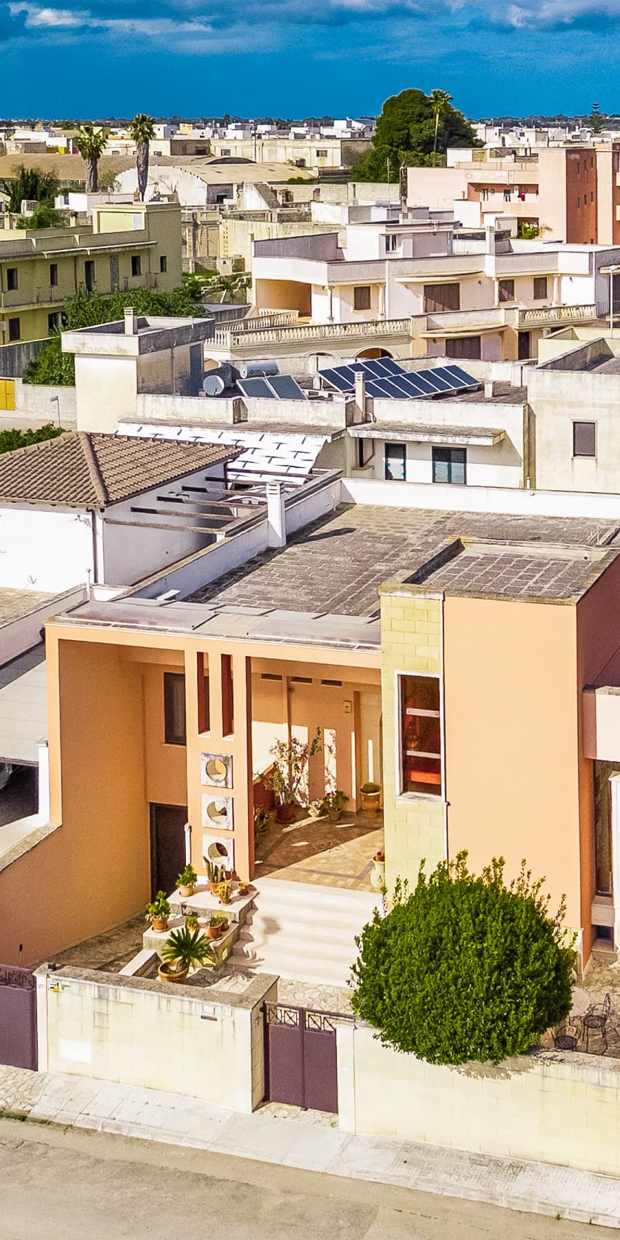 Villa moderna a Sogliano Cavour, Puglia