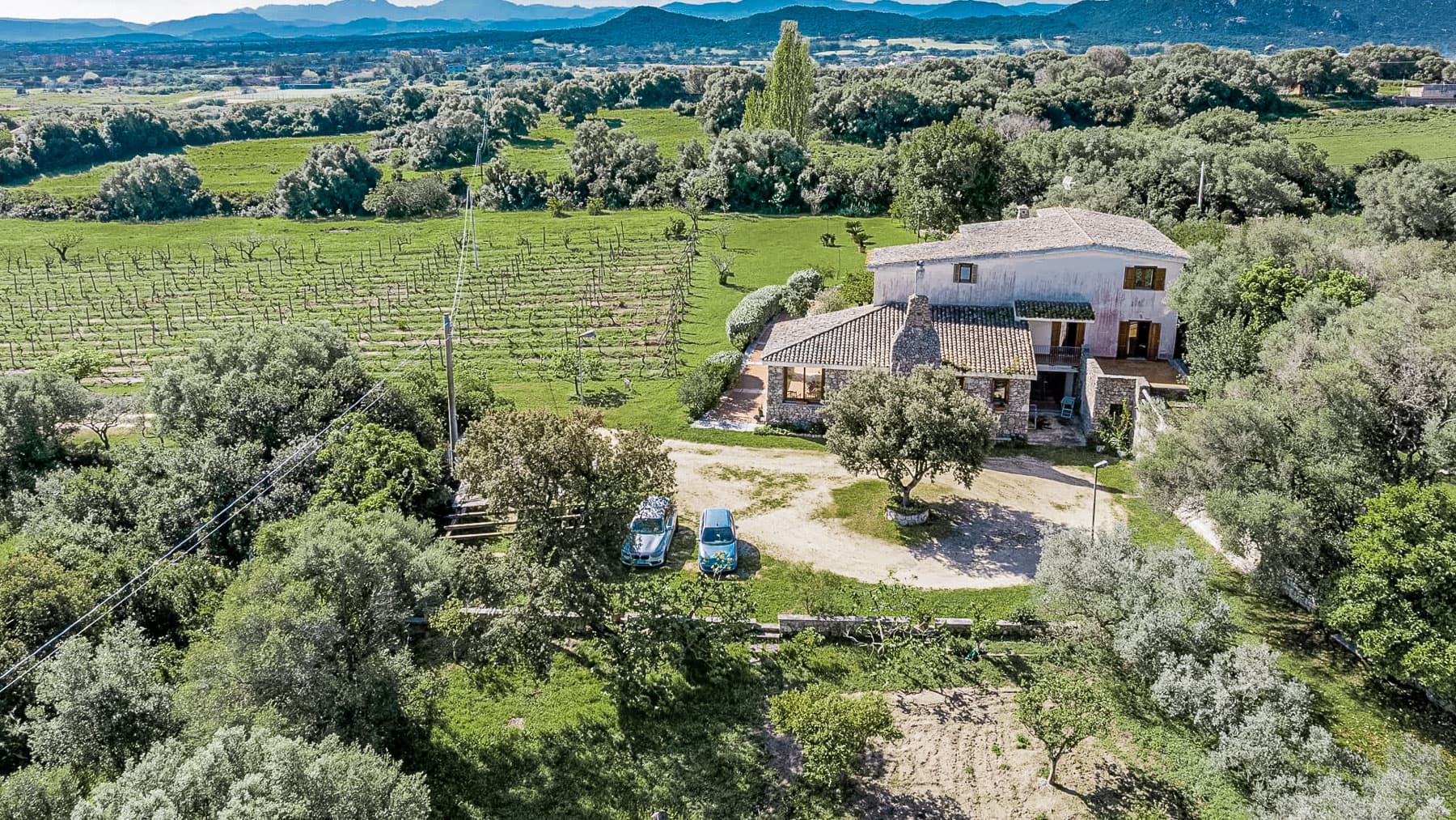 Villa sarda con ampio terreno a Olbia, Sardegna