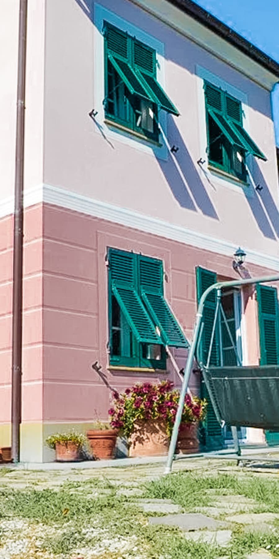 Villa a Leivi con giardino e vista mare spettacolare