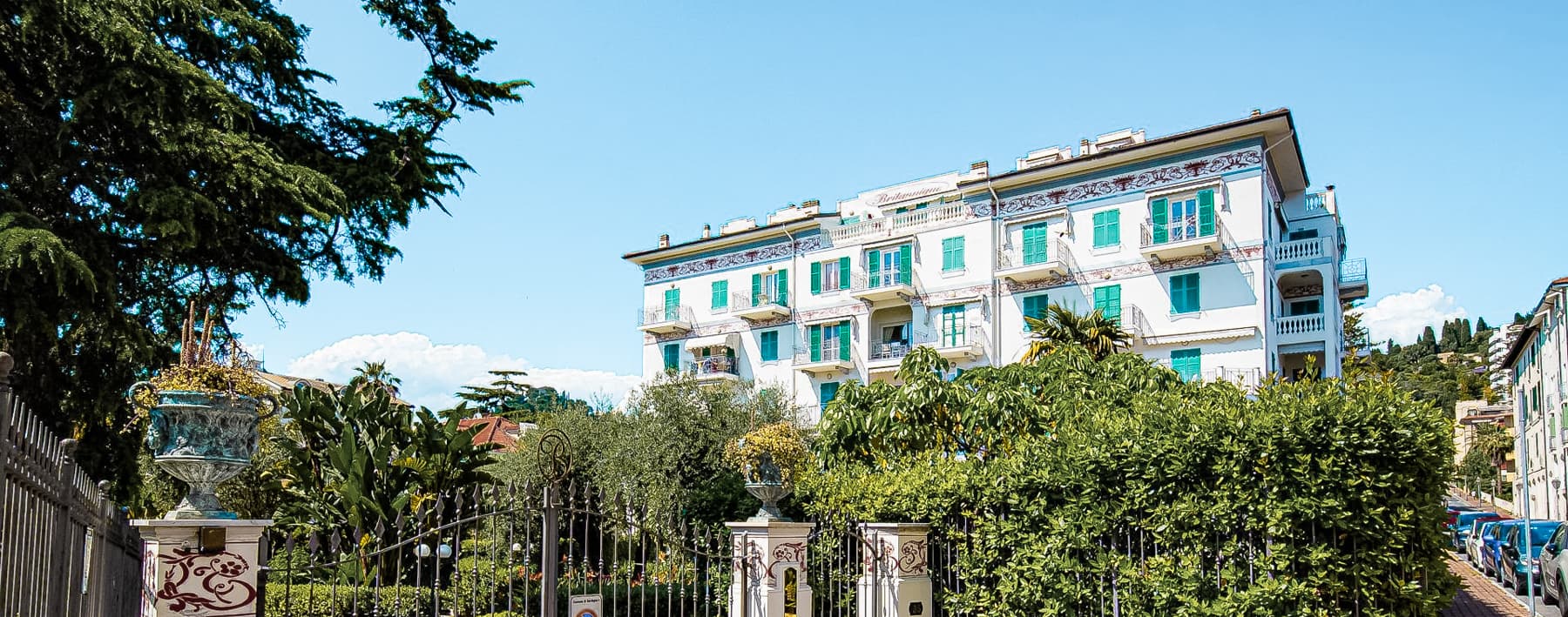 Appartamento trilocale centro Bordighera con terrazzi