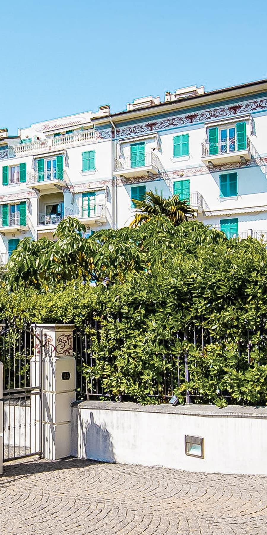 Appartamento trilocale centro Bordighera con terrazzi