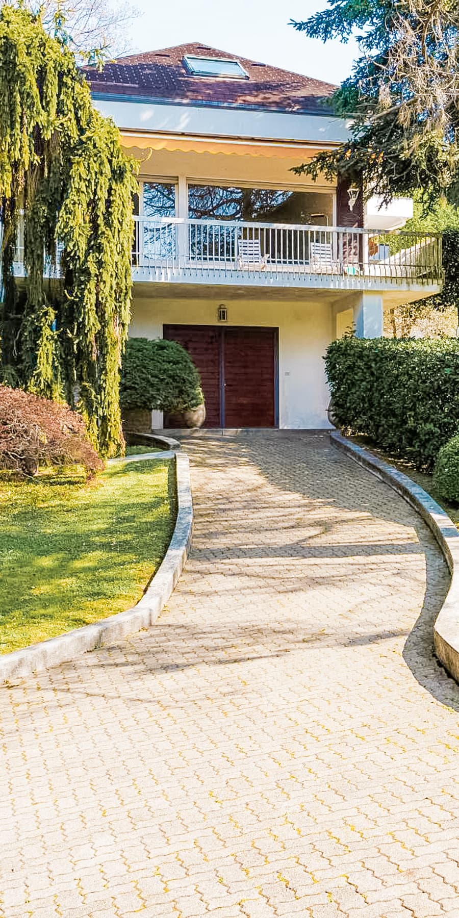 Villa indipendente con parco privato a Torino