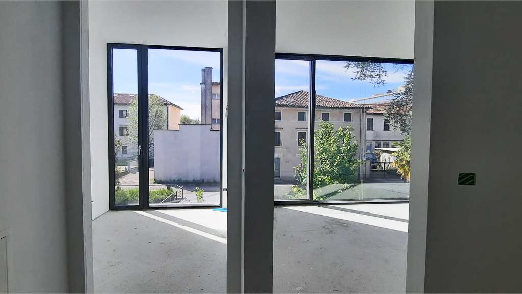 Elegant Villa Amidst Treviso's Greenery, Veneto
