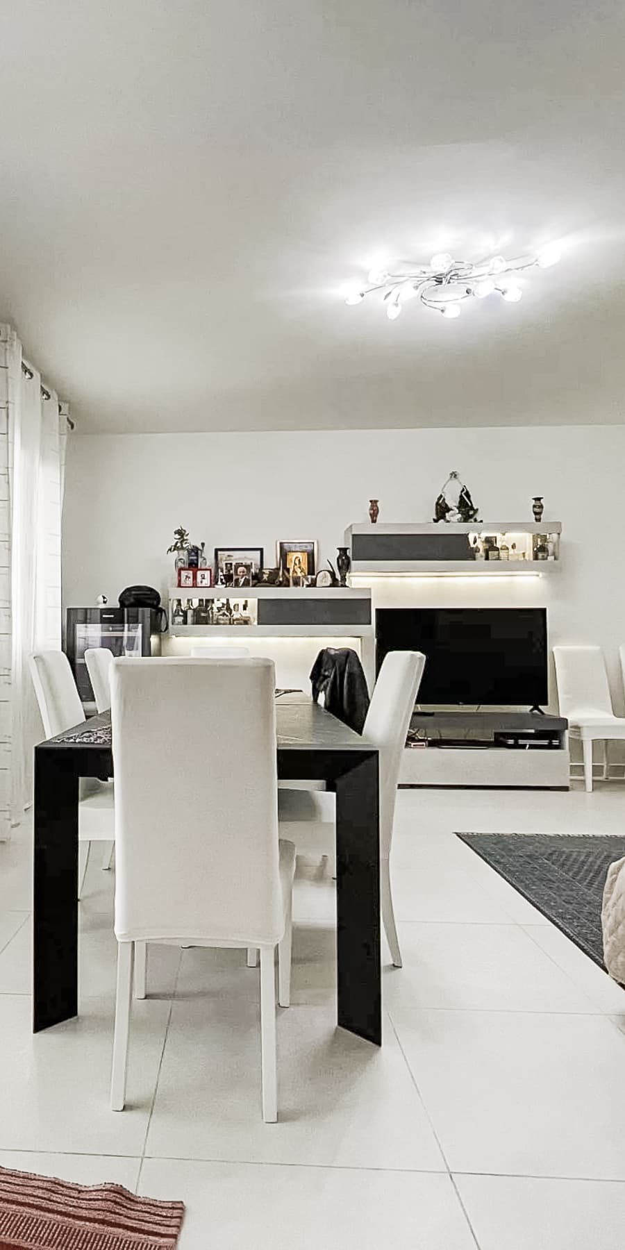 Appartamento ristrutturato a Chiavari, 200 mq con terrazzi