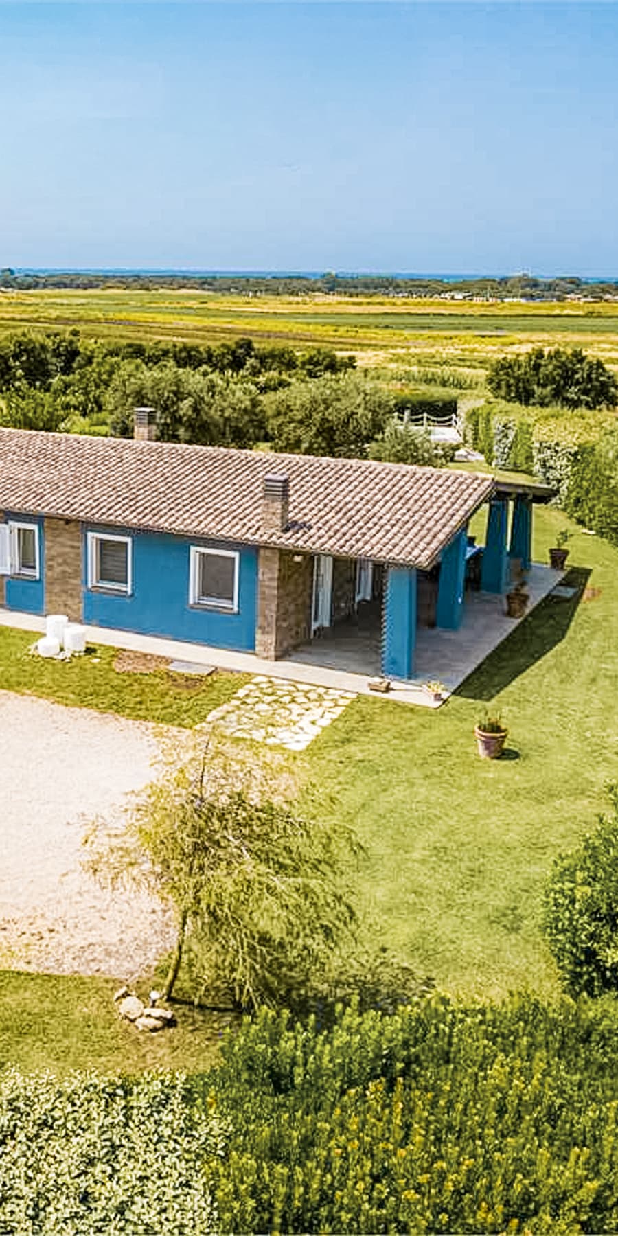 Villa a Montalto di Castro, 2 unità indipendenti