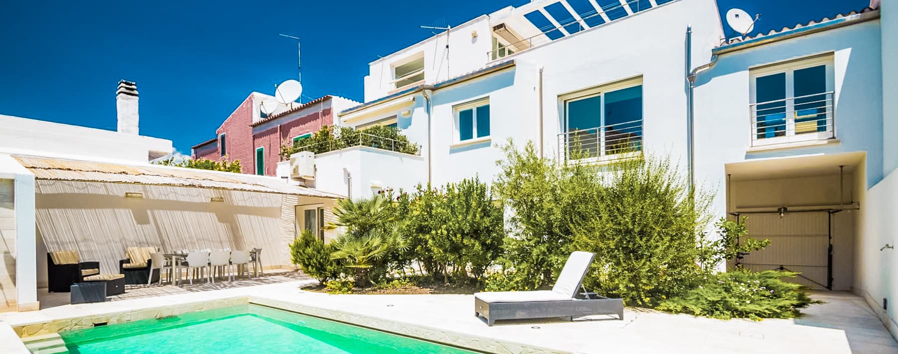 Villa con piscina e terrazza panoramica a Orosei, Sardegna