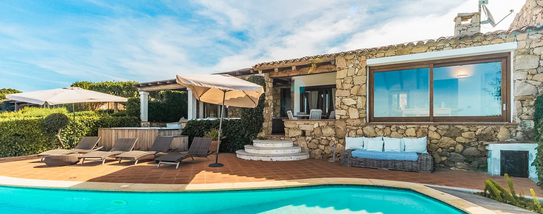 Villetta a schiera vista mare a San Teodoro, Sardegna