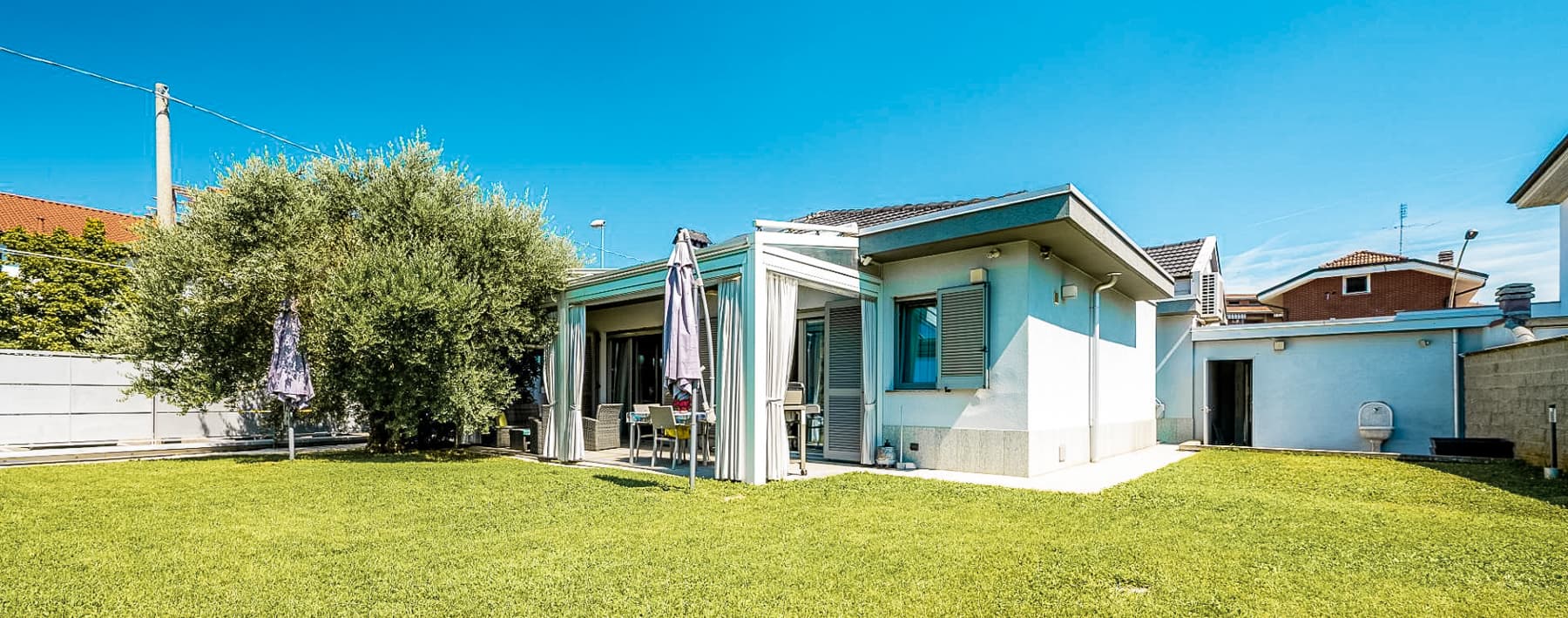 Villa elegante con giardino ampio a Grugliasco