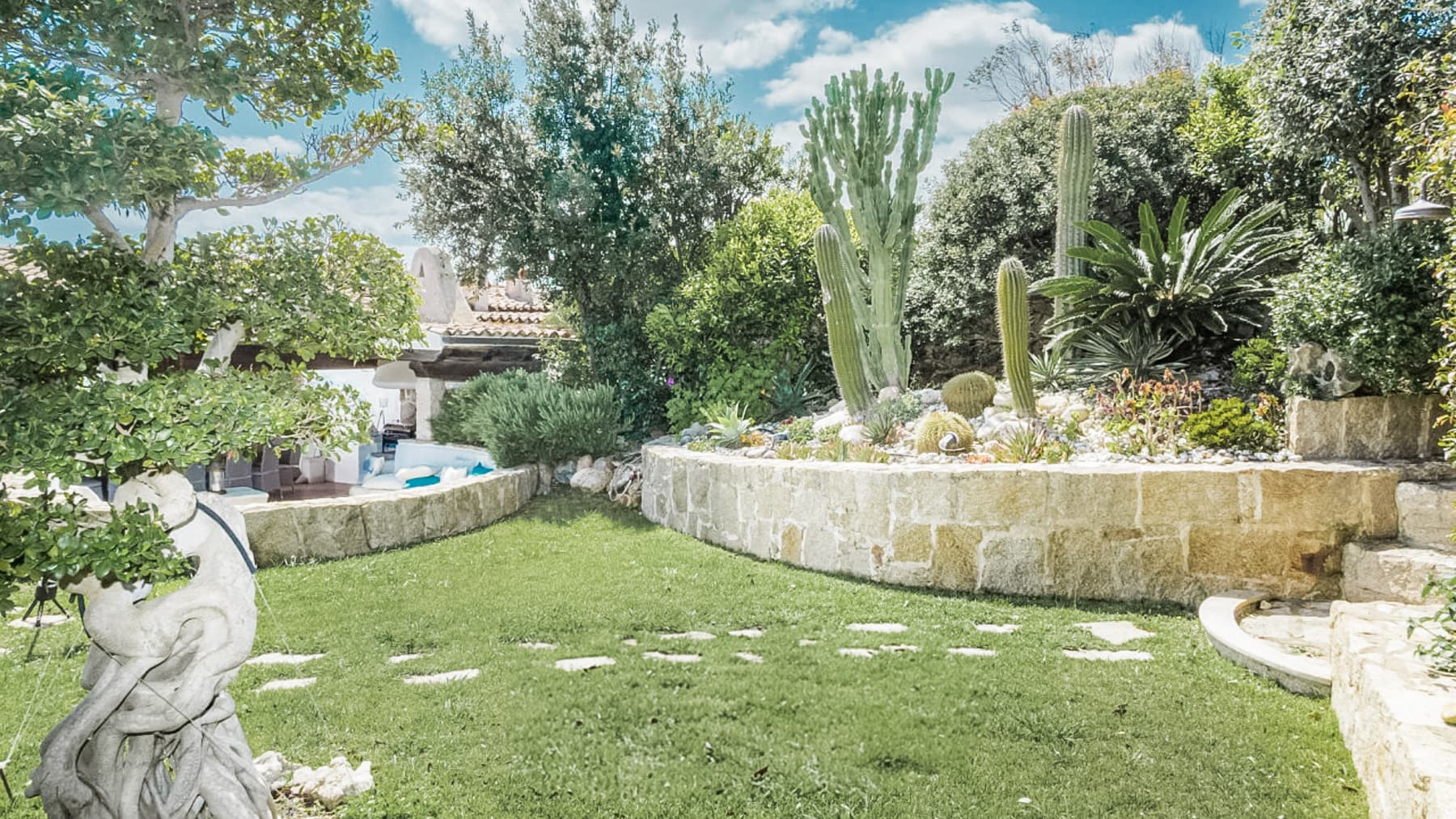 Villa con Vista Mare a Porto Cervo, Sardegna