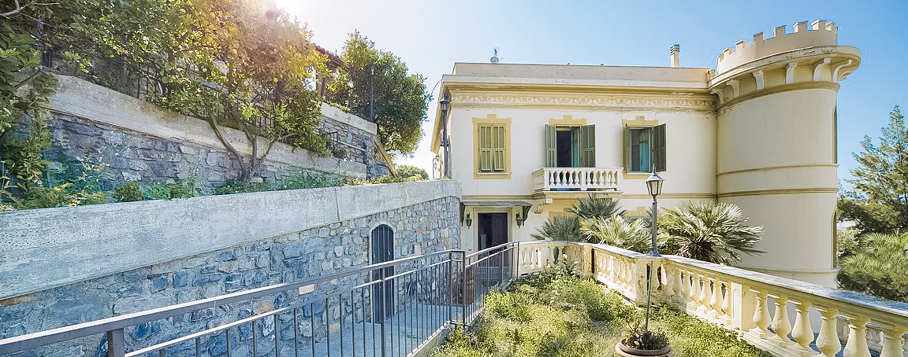 Appartamento esclusivo vista mare ad Alassio, Liguria