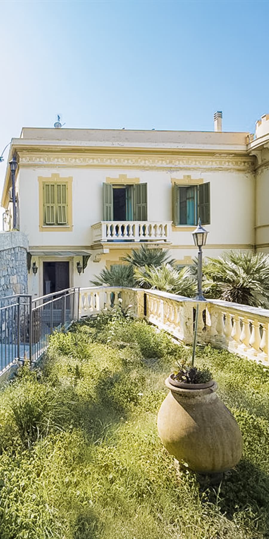 Appartamento esclusivo vista mare ad Alassio, Liguria