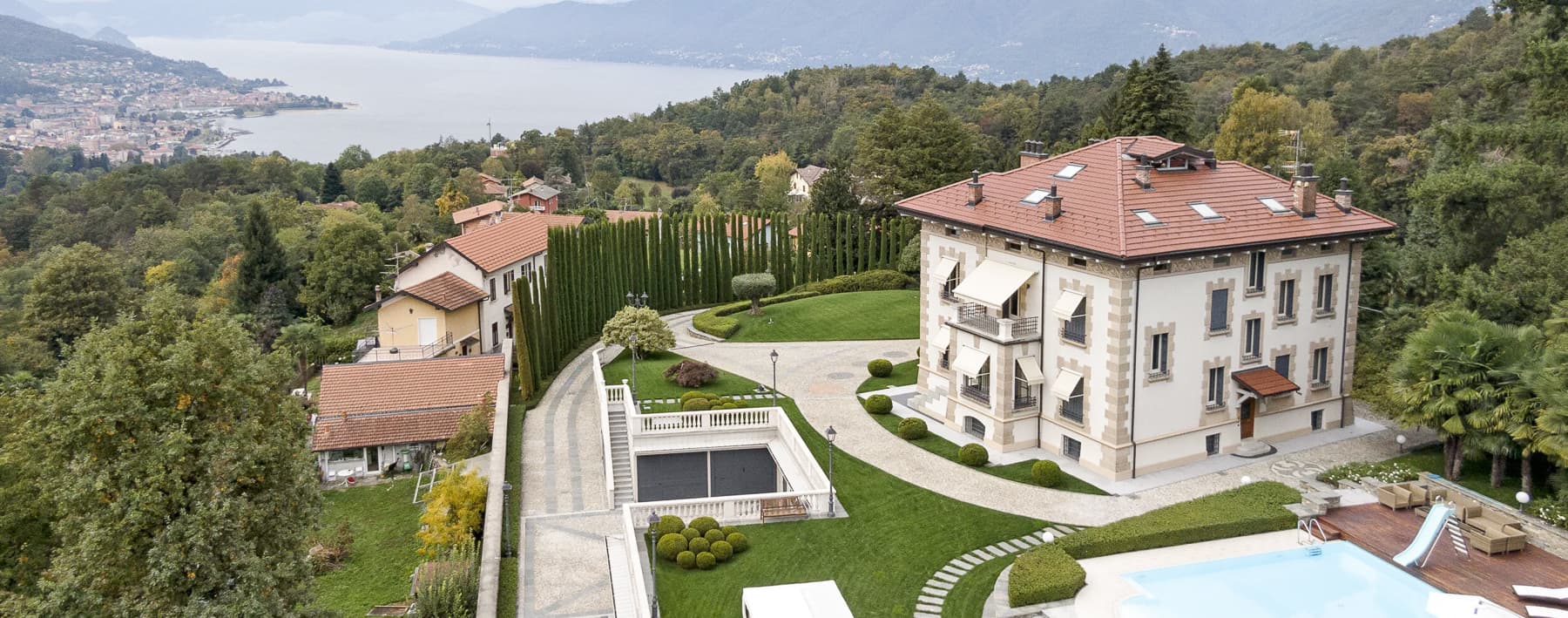 Villa di Lusso a Luino con Vista Lago Maggiore