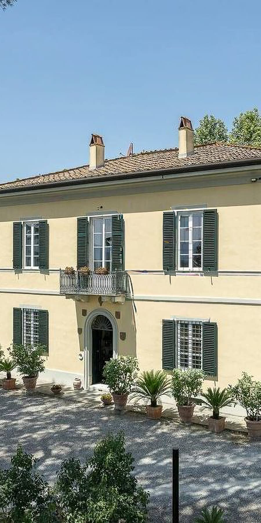 Charming Apartment in Lucca, Tuscany