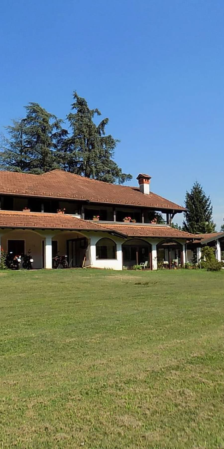 Casale panoramico ad Arona, Lago Maggiore