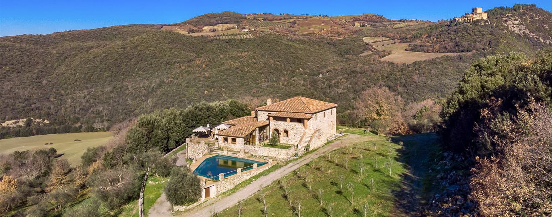 Casale panoramico in Val d'Orcia, Toscana