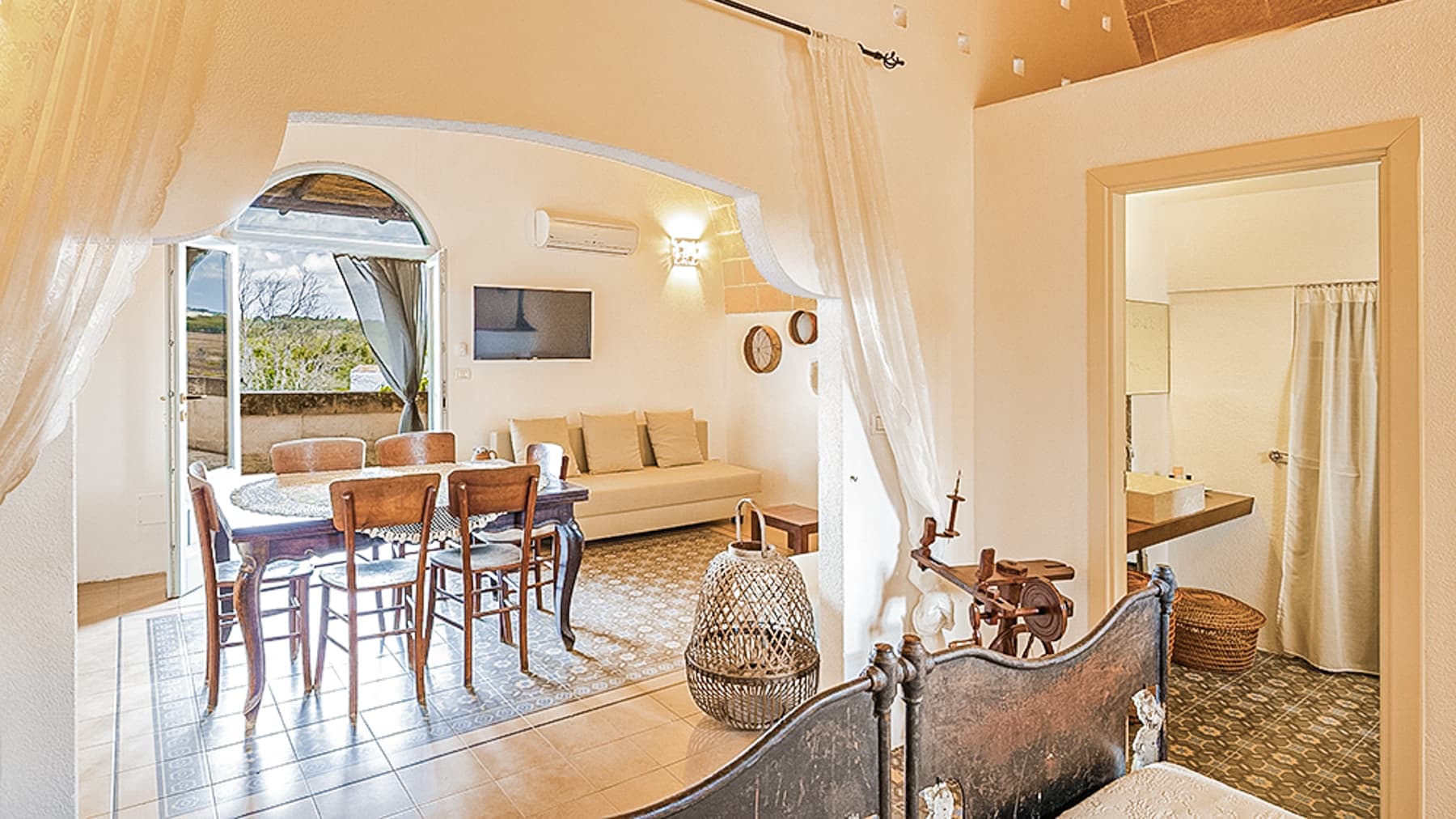 Masseria ristrutturata con vista mare a Sannicola, Puglia