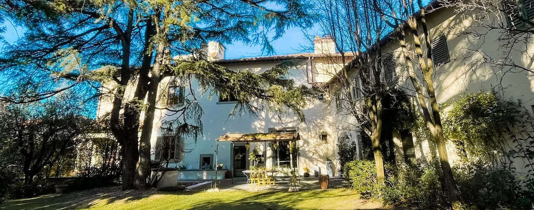Villa elegante con parco e piscina nel centro di Empoli