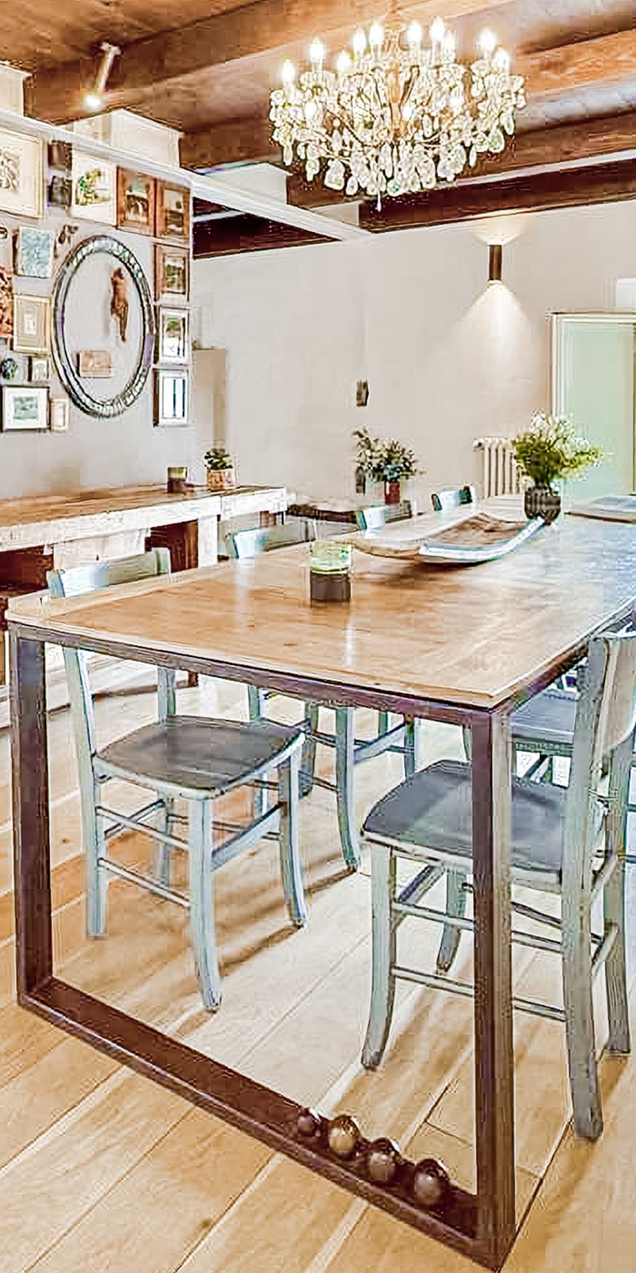 Historic Apartment in Ravenna, Emilia-Romagna Gem