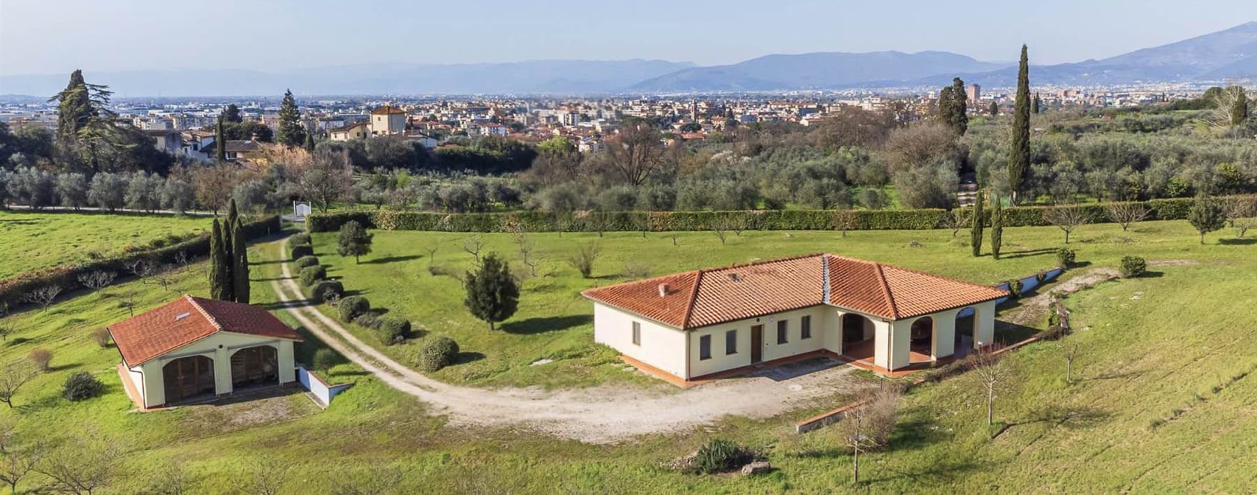 Azienda Agricola a Scandicci, 12 ettari in Toscana