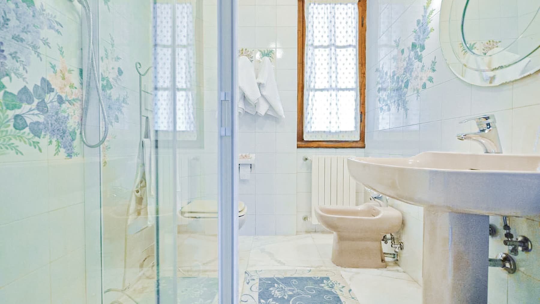 Charming Villa in Forte dei Marmi, Tuscany