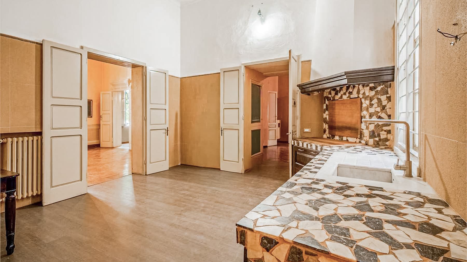 Appartamento di prestigio in centro a Reggio Emilia