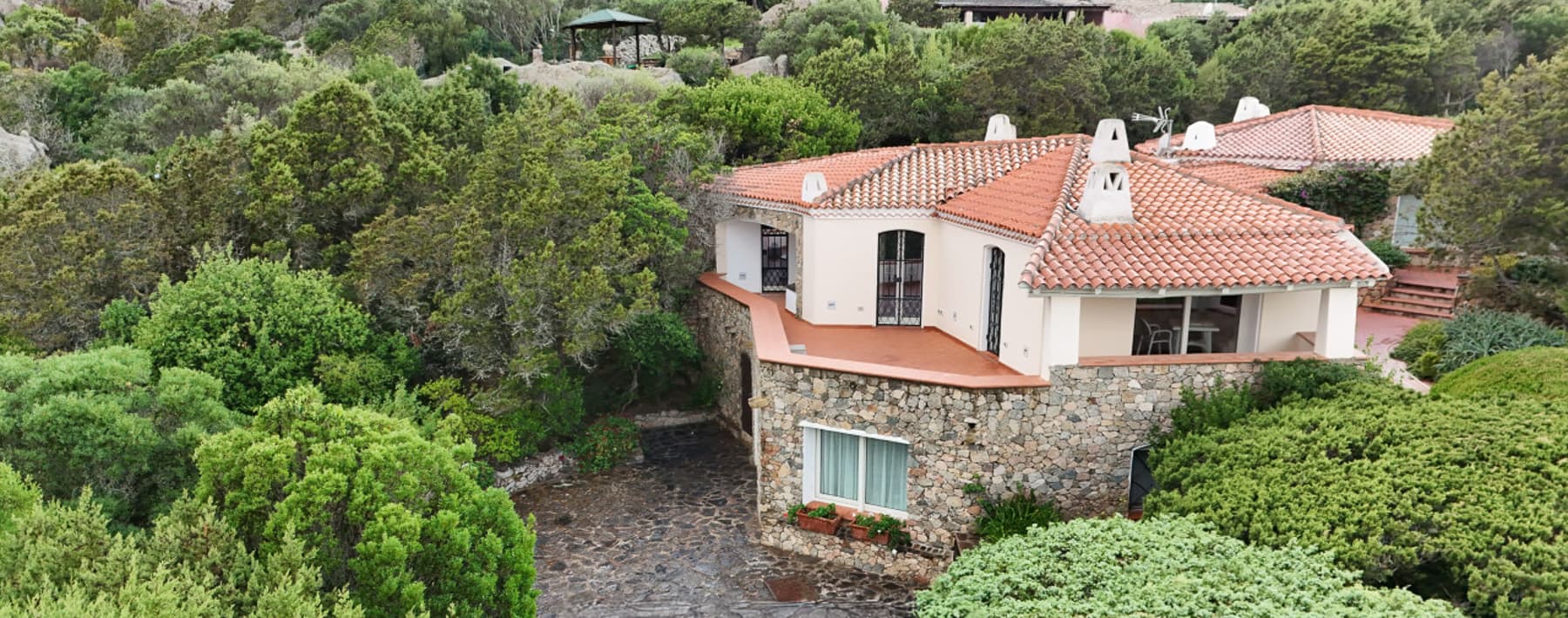 Villa bifamiliare ad Arzachena, Porto Cervo, Sardegna