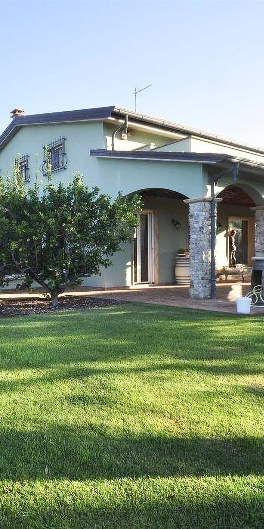 Villa moderna con piscina a San Vincenzo, Toscana