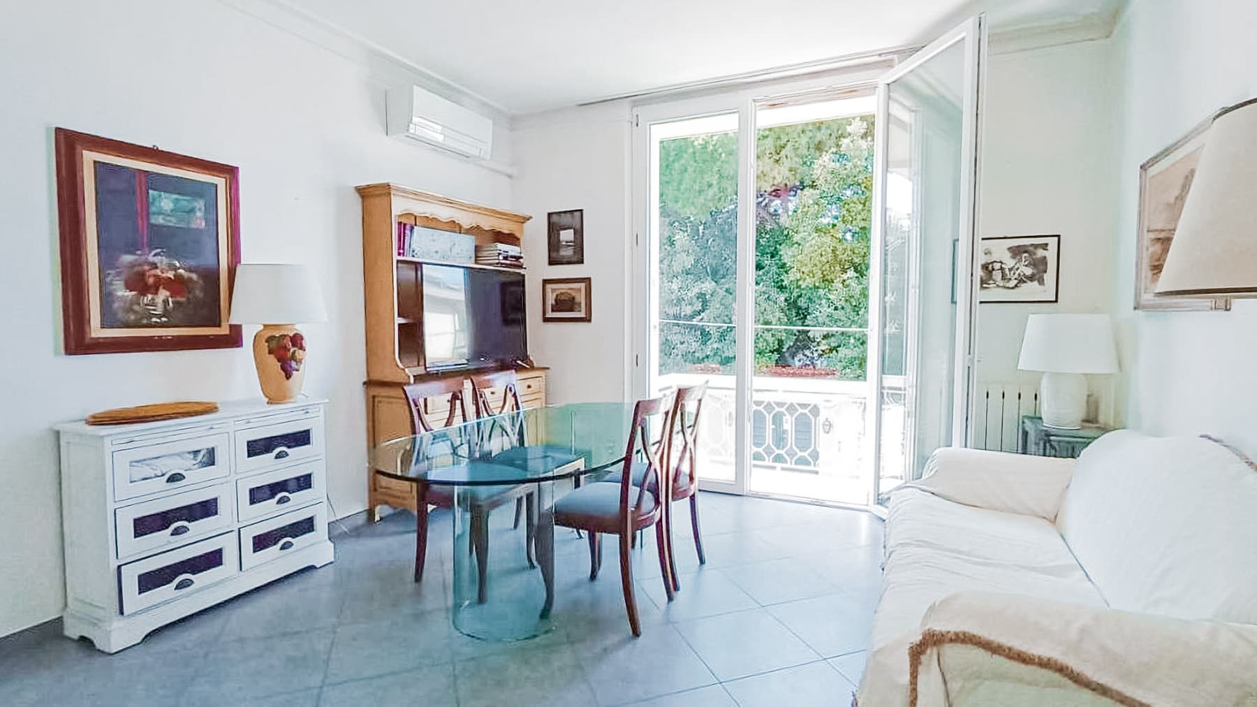 Appartamento con terrazza vista mare a Pietrasanta, Versilia