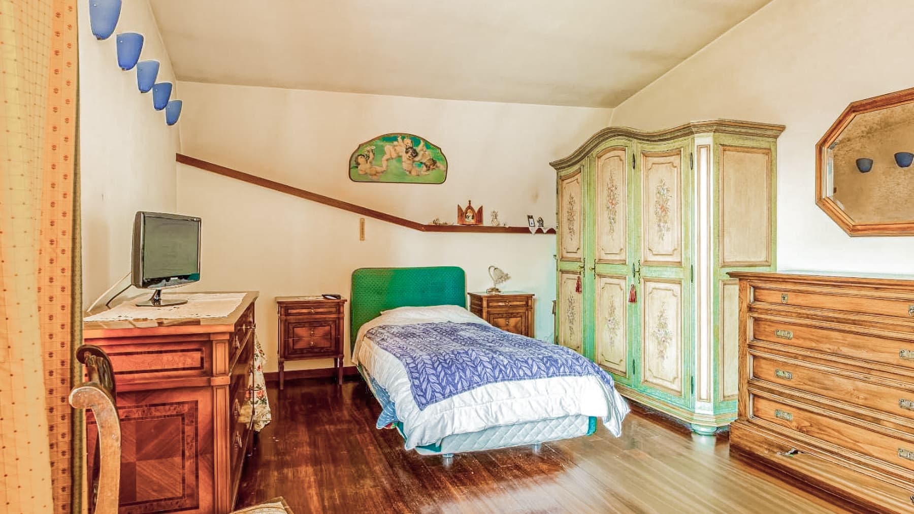 Charming Villa in Lucca, Tuscany