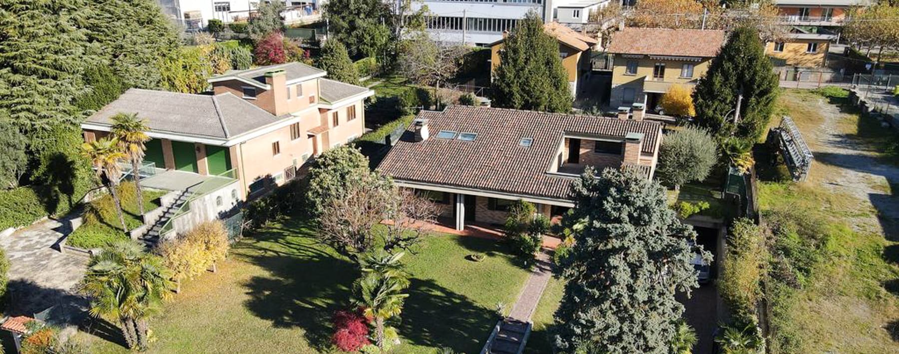 Villa esclusiva fronte lago a Mandello del Lario