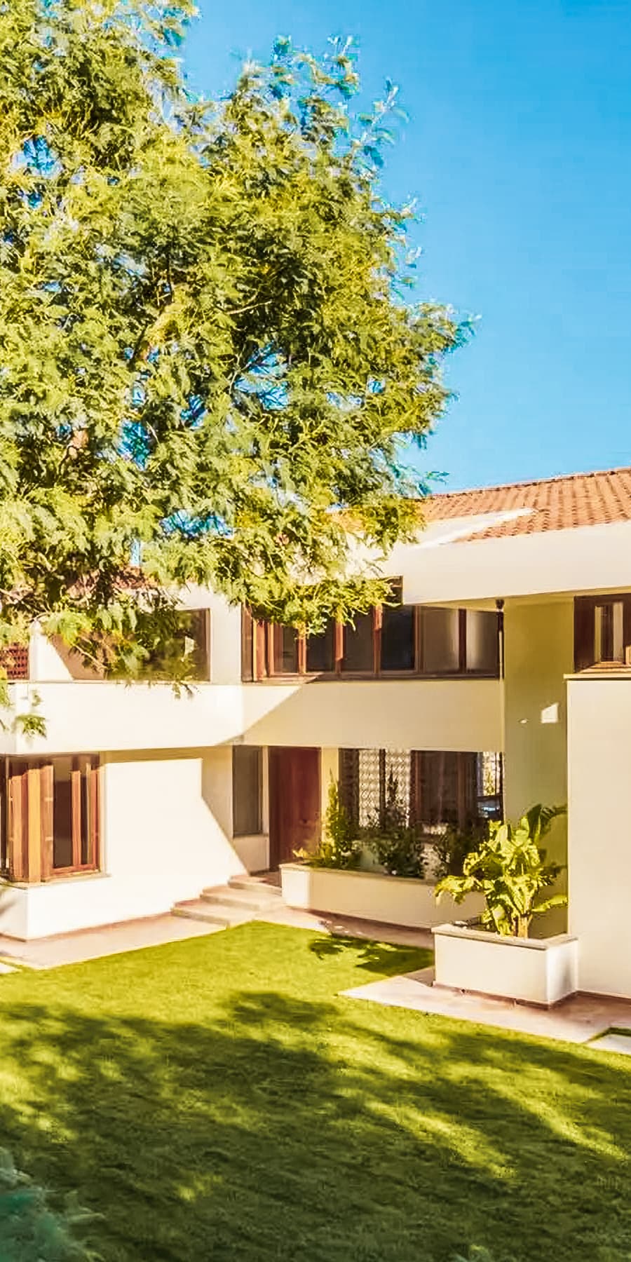 Villa moderna con vista mare a Livorno, 500 mq