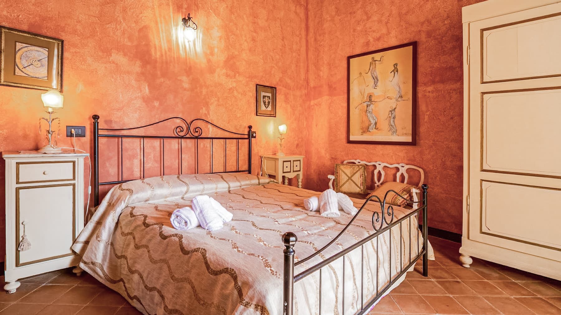 Villa Storica con Piscina a Bibbona, Toscana