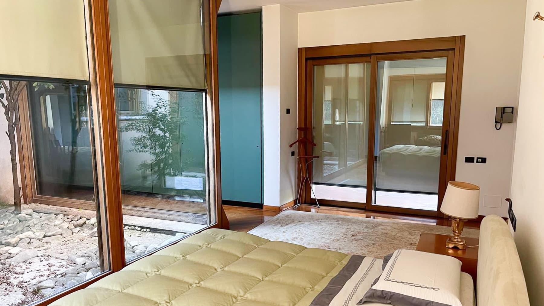 Villa su ampio lotto nel centro di Verolanuova