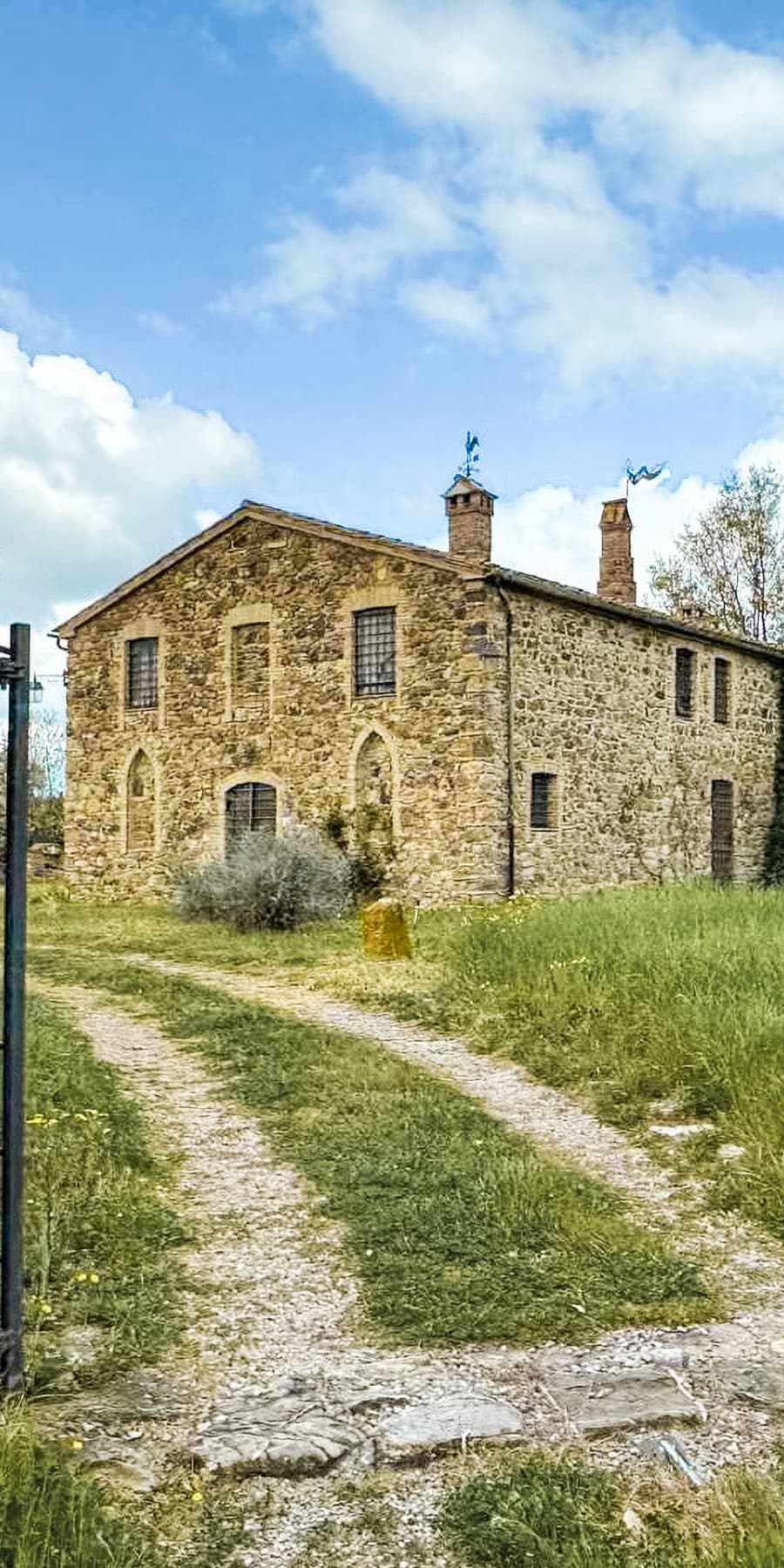 Casale in Toscana con piscina e vista panoramica a Suvereto