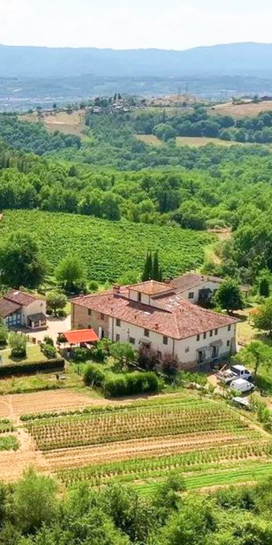 Villa con Piscina tra le Colline di Alba, Toscana