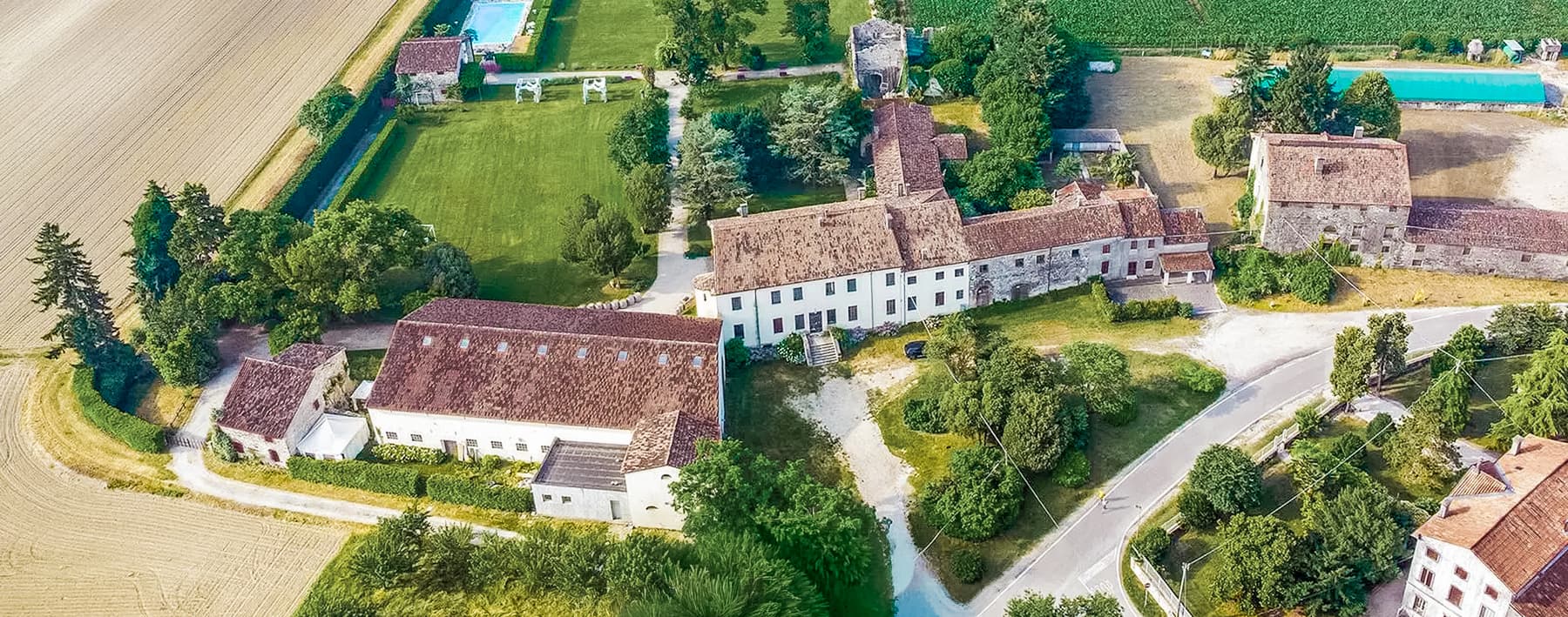 Tenuta-Complesso in Barbarano Mossano, Veneto Charm