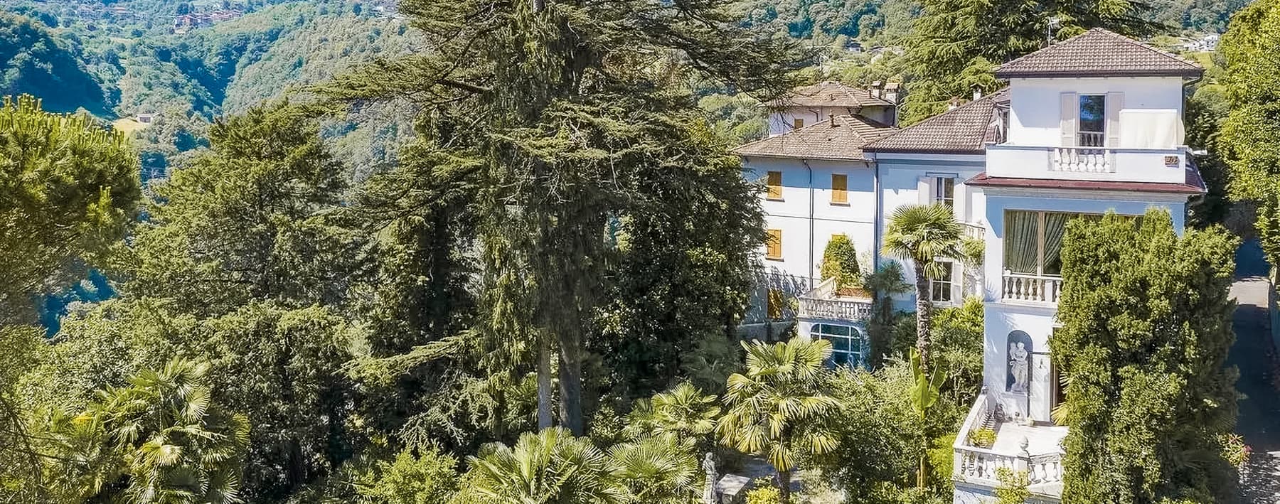 Villa storica a Dizzasco con vista sul Lago di Como