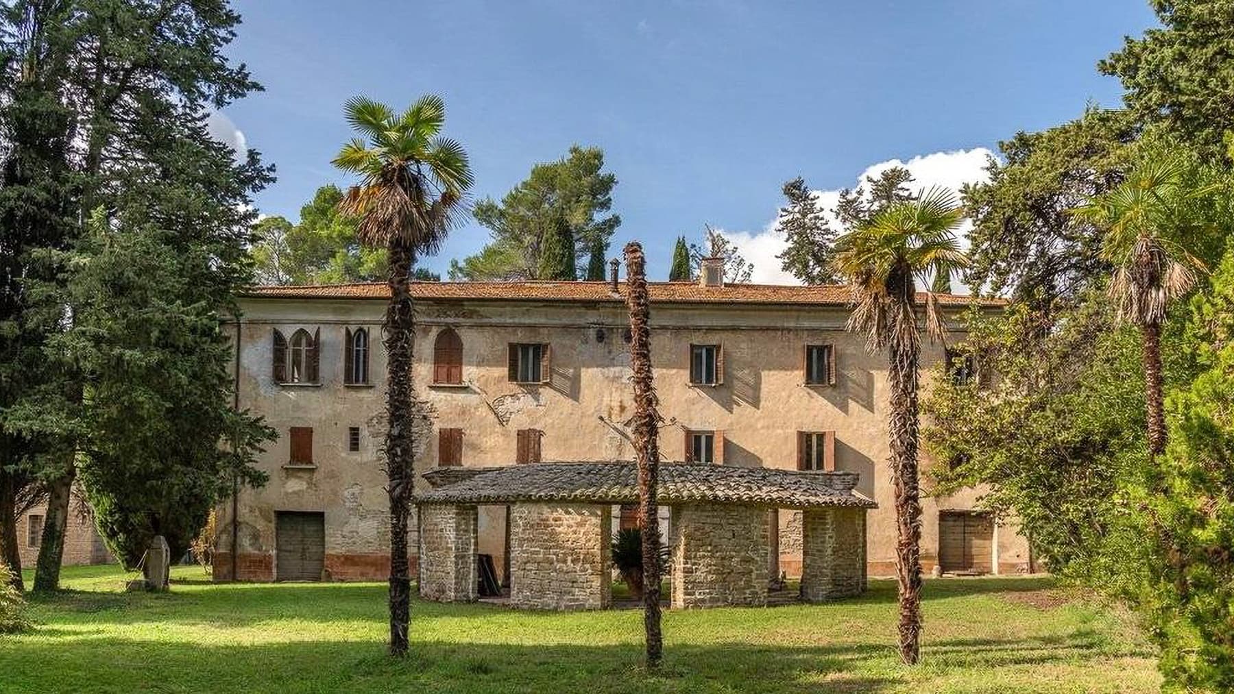 Charming Villa in Arcevia, Marche Region