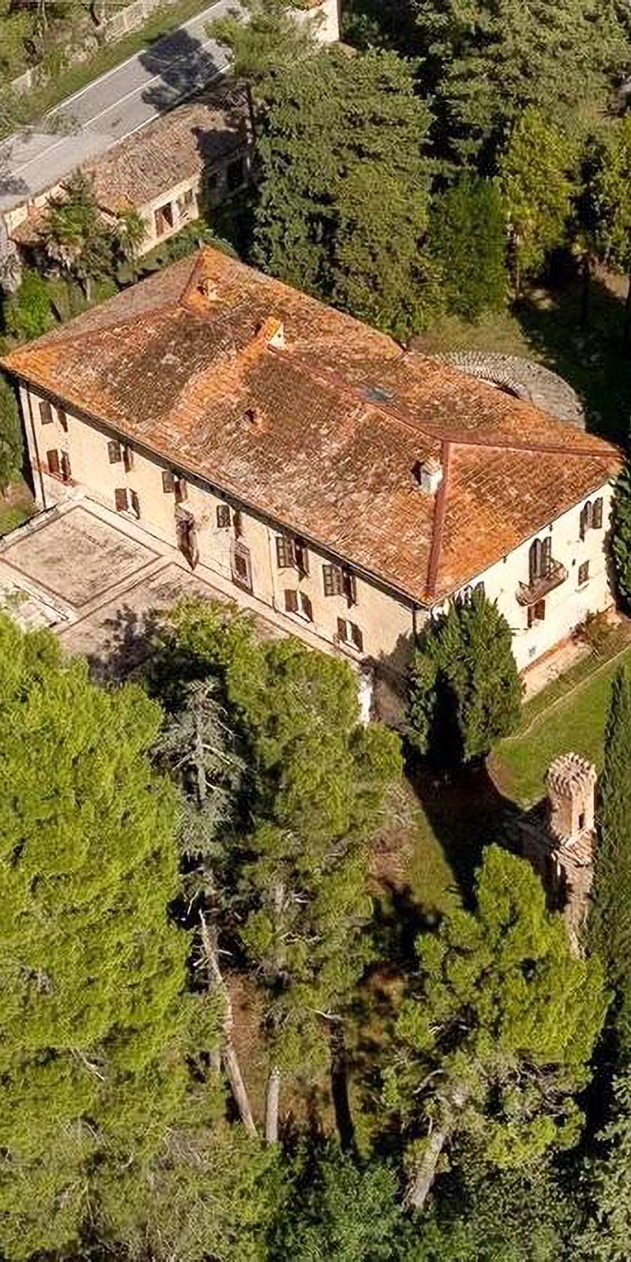 Charming Villa in Arcevia, Marche Region