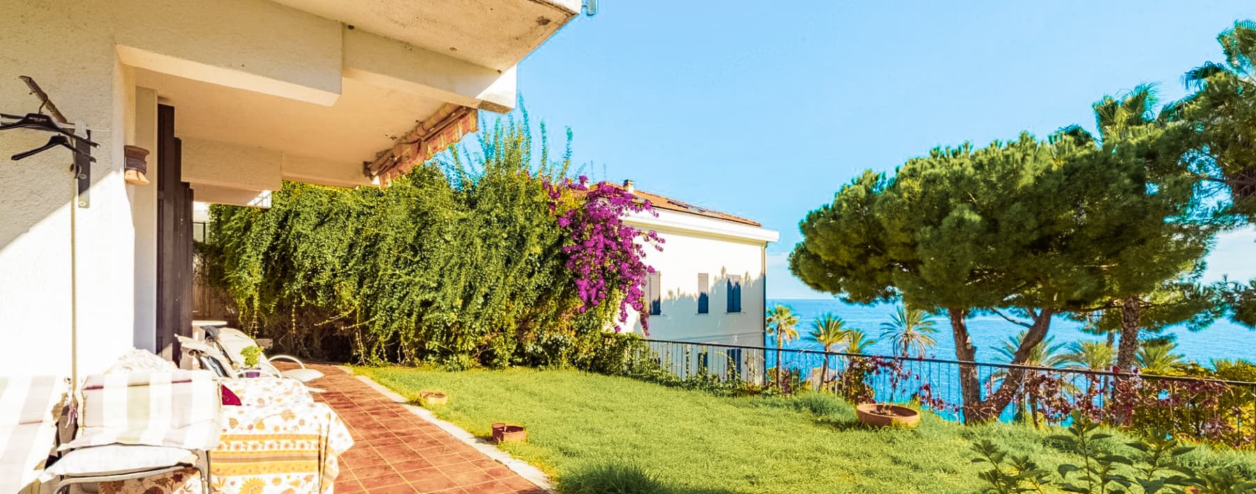 Appartamento con vista mare a Bordighera, 100 mq