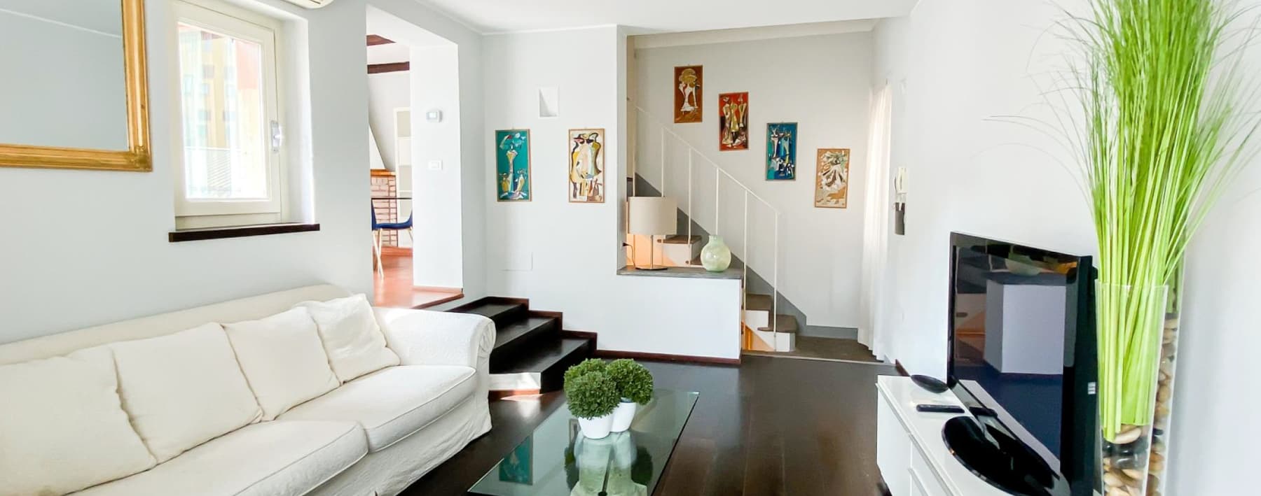 Appartamento con terrazzo nel cuore di Milano