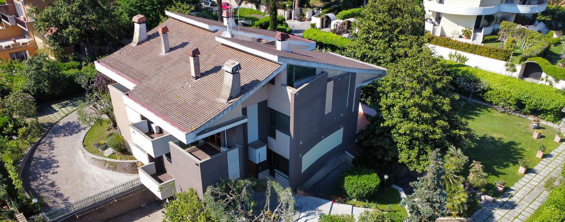 Villa esclusiva nell'elegante quartiere AXA di Roma