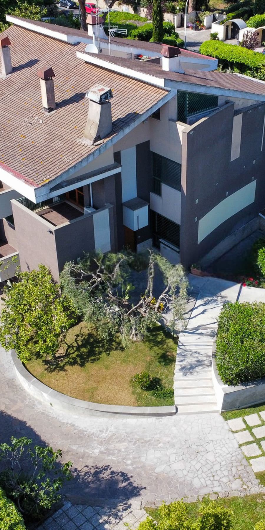 Villa esclusiva nell'elegante quartiere AXA di Roma