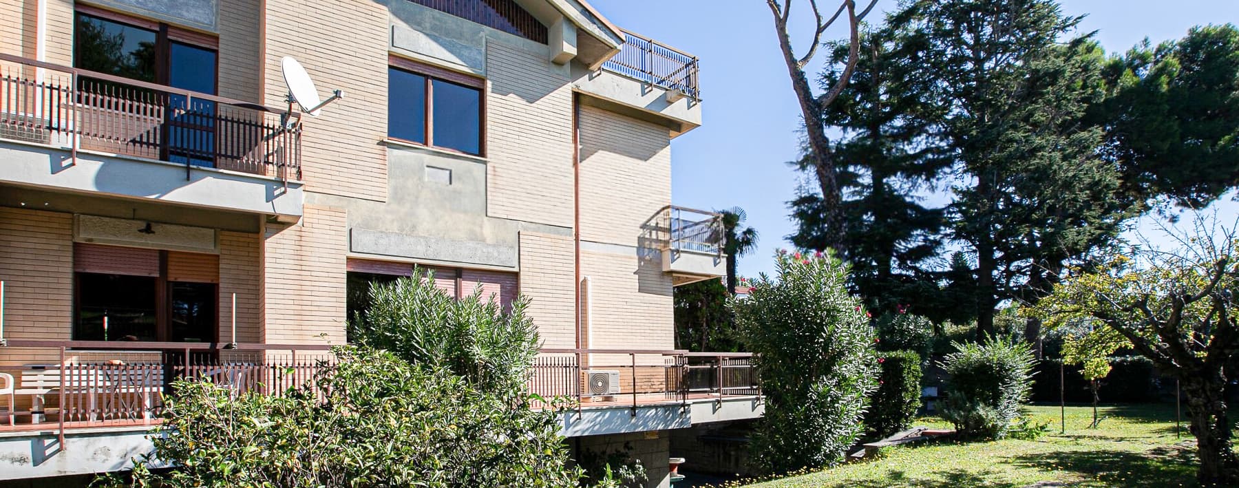 Elegant Villa in Rome, Lazio