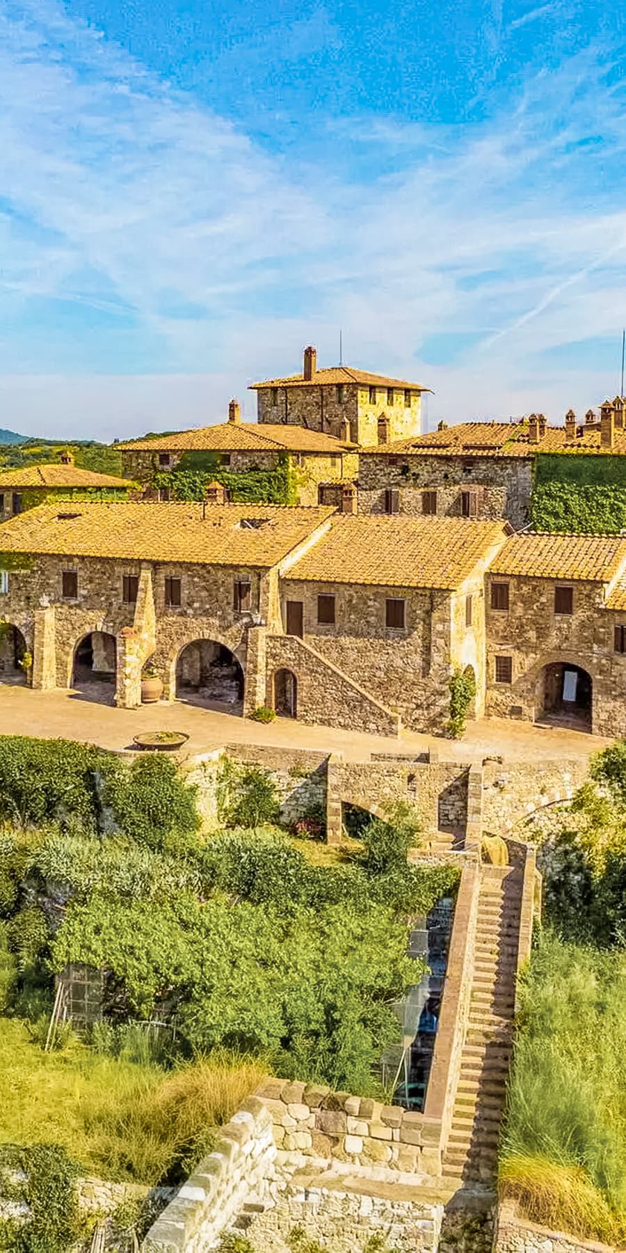 Castello storico in vendita nella splendida Val d’Orcia
