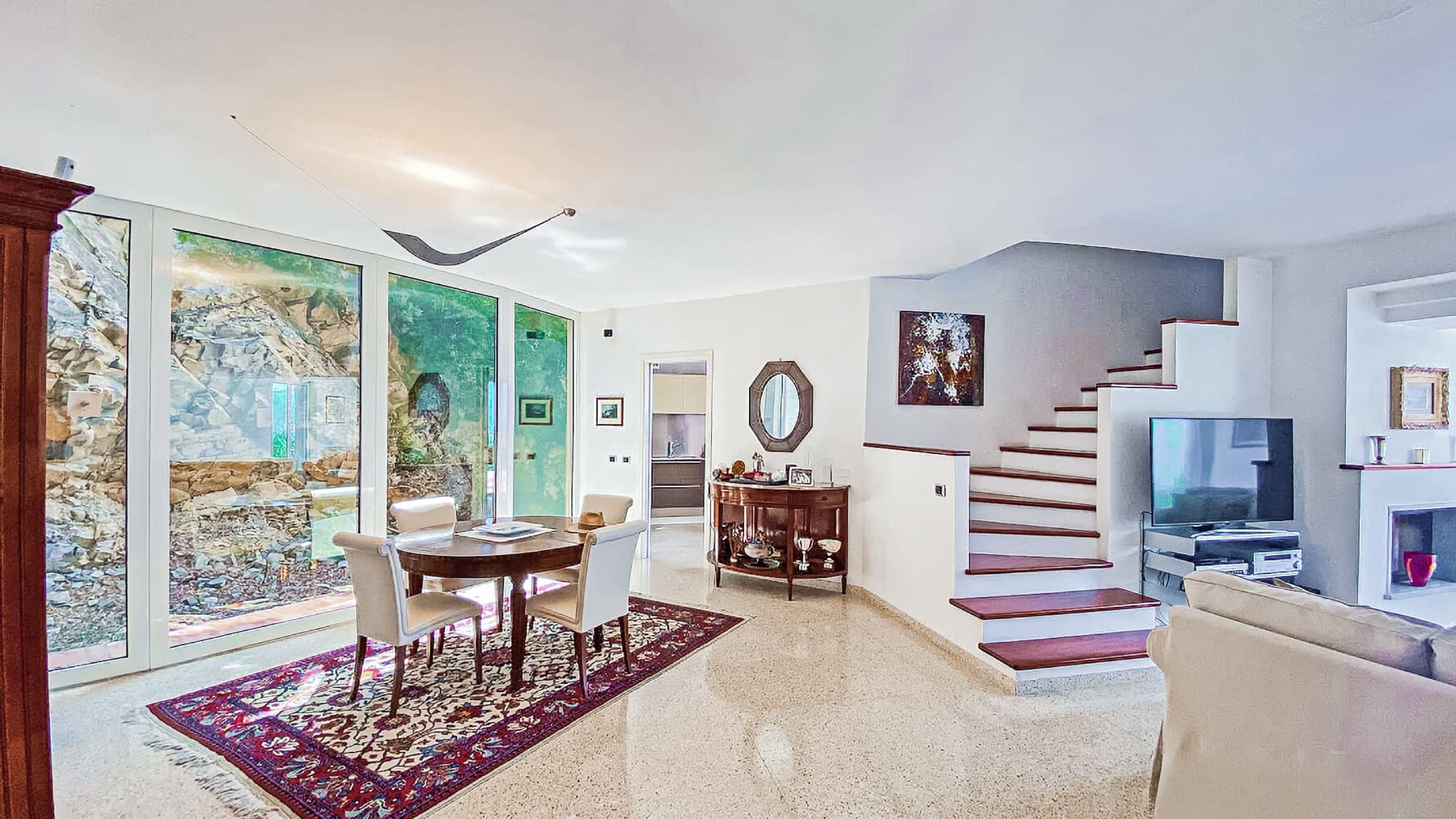 Charming Villa in Bordighera, Liguria's Coastal Gem