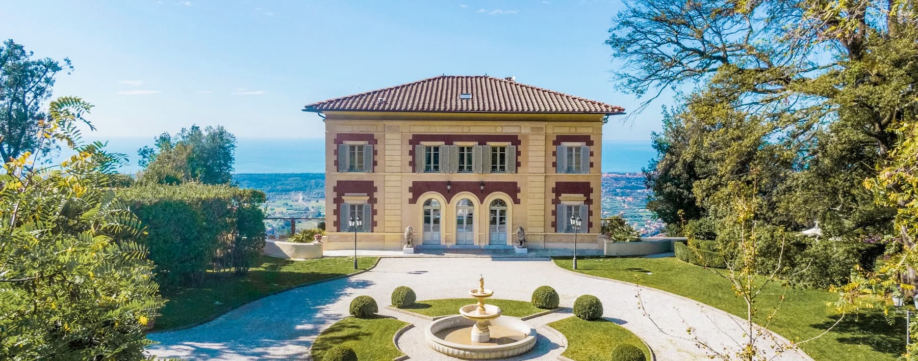 Villa esclusiva a Pietrasanta, cuore della Versilia