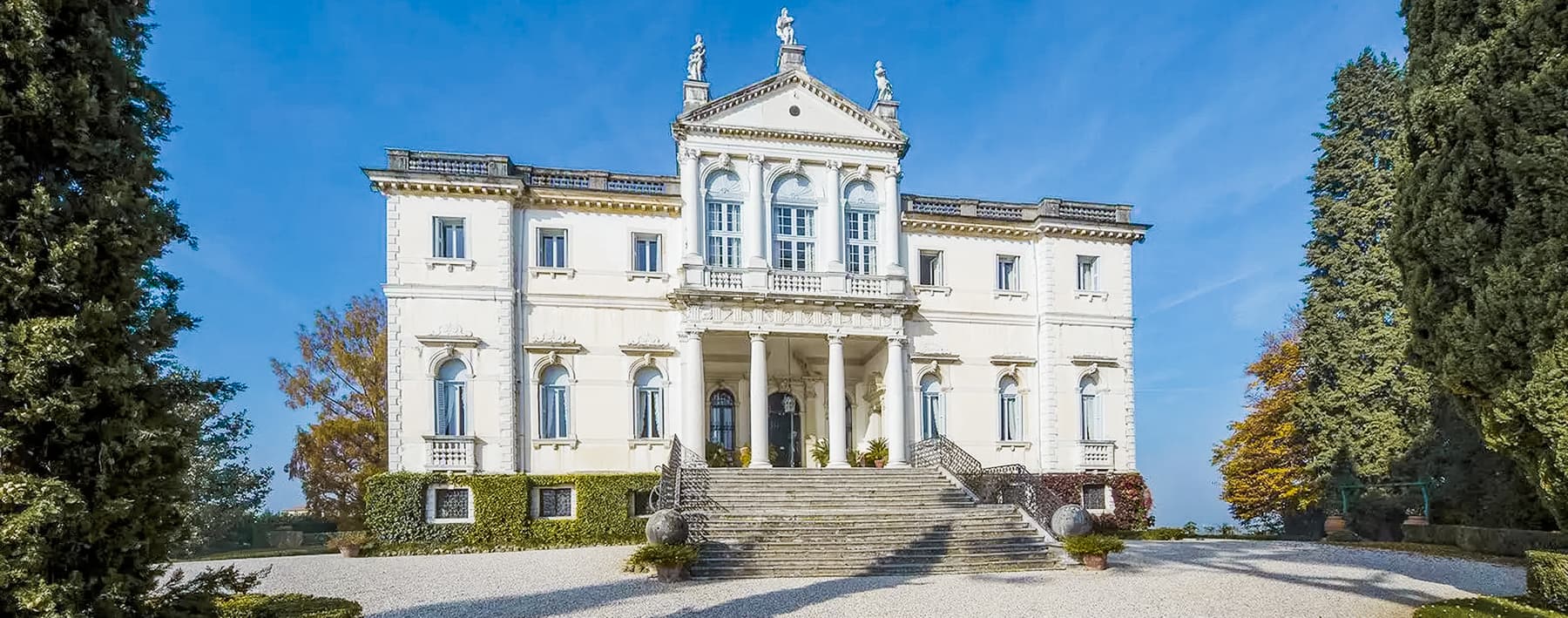 Edificio storico a Conegliano con ampio parco esclusivo
